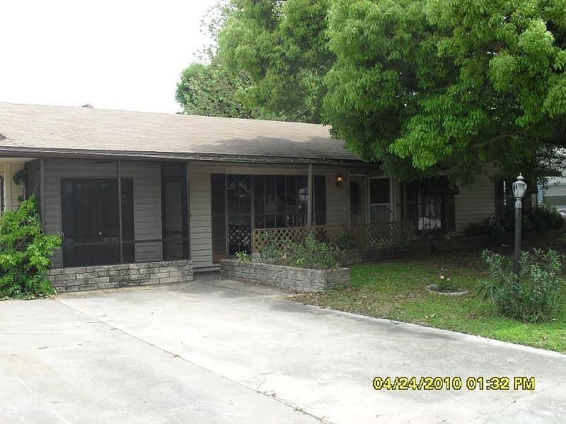 2nd image of 5811 Mystic Dr