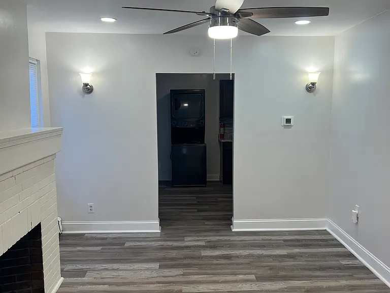 1621 Edgmont Ave #1 — Photo 2