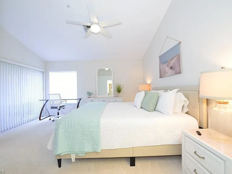13050 Amberley Ct #708 — Photo 7