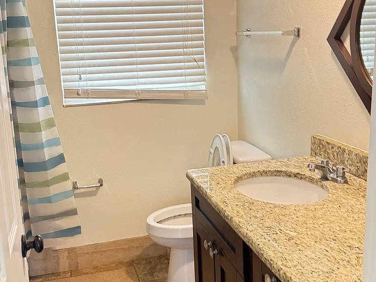 1160 Park View Ln — Photo 5