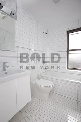 Rented by Bold New York | media 44