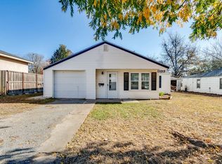 1133 S Miles Ave, El Reno, OK 73036