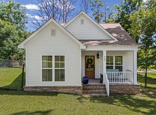 948 Bowles St, Water Valley, MS 38965