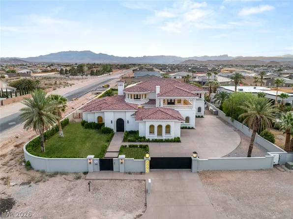 8895 S Tenaya Way, Las Vegas, NV 89113
