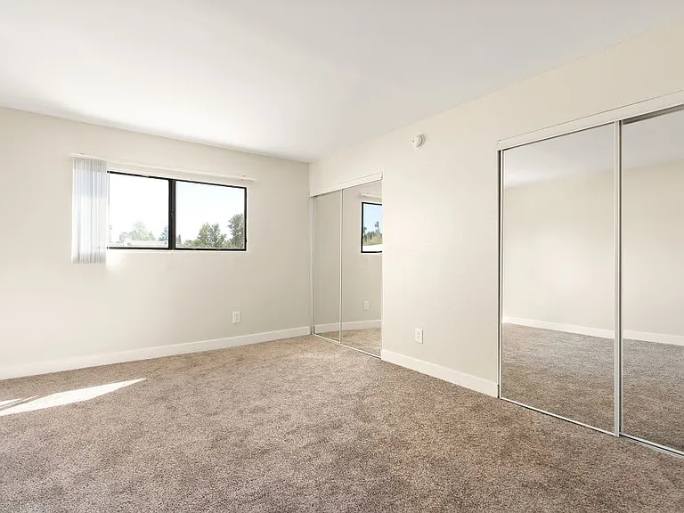 Brody Terrace Apartments — Photo 18