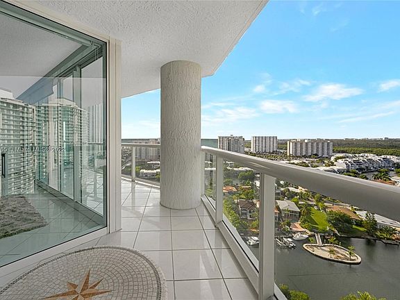 3rd image of 16800 Collins Ave #2145