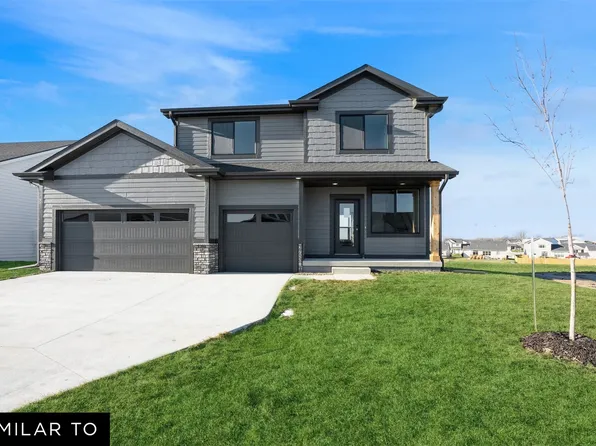 17230 Northview Dr, Urbandale, IA 50323