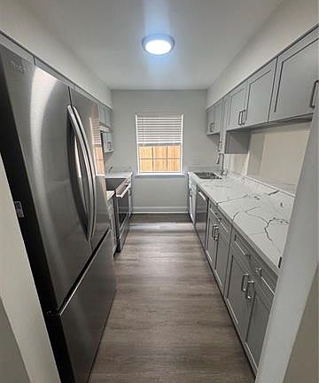 4th image of 4401 Lefkoe St APT A