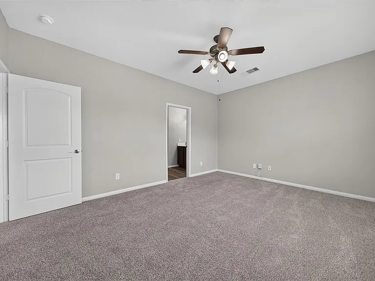 26055 Allan Poe Dr — Photo 14