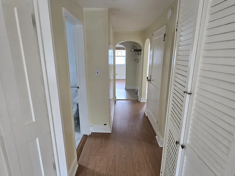 155 Glenwood Ave #2 — Photo 1