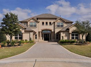10334 Grape Creek Grove Ln, Cypress, TX 77433