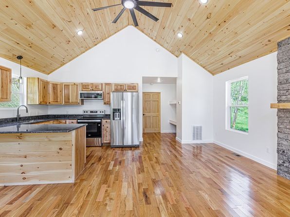 978 Fontana Rd, Bryson City, NC 28713