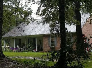 18 Friendship Ln, Wiggins, MS 39577