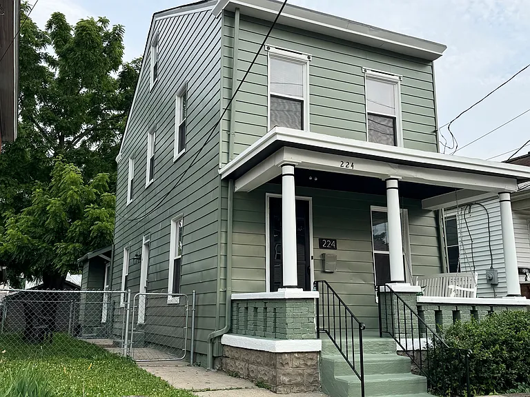 224 Walnut St — Photo 18