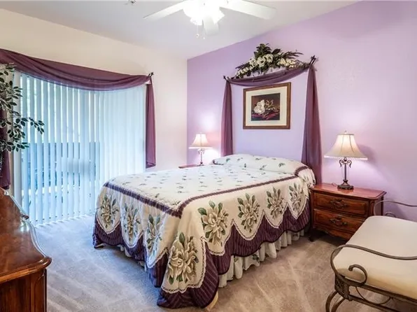 10245 S Maryland Pkwy, Las Vegas, NV