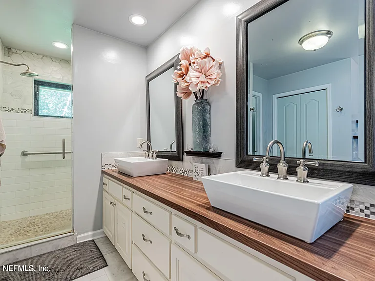 12231 Dividing Oaks Trl E — Photo 18