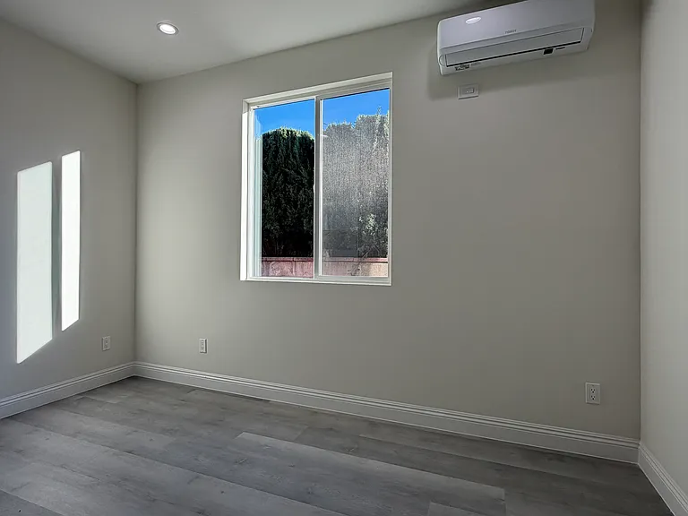 9128 1/2 W Duarte Rd #9128-1/2 — Photo 20