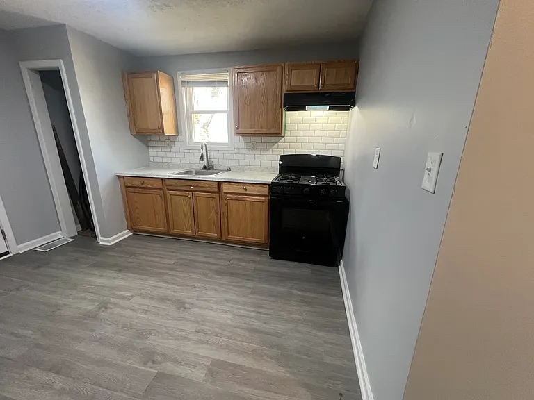 4000 Churchman Ave — Photo 3