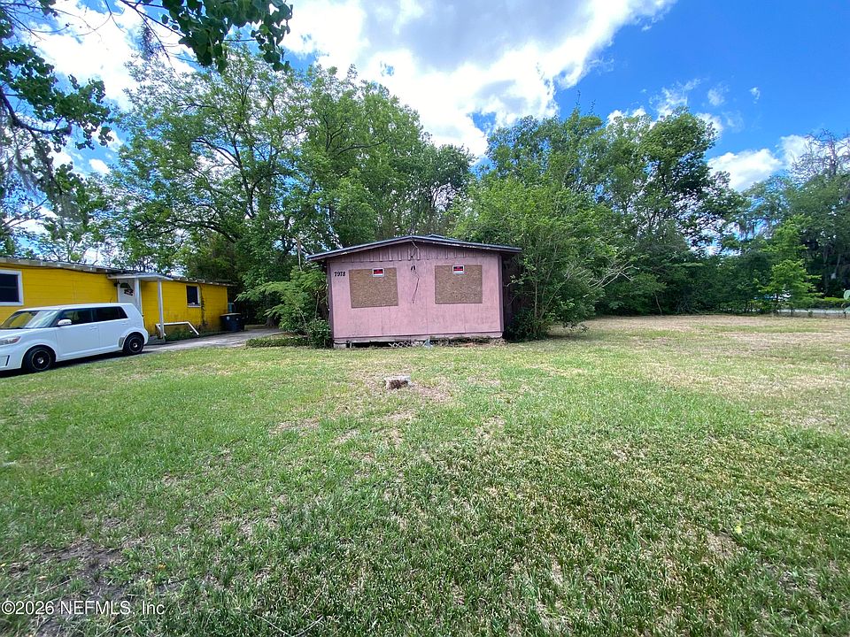 1st image of 7978 SISKIN Avenue