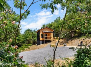 1210 Powder Springs Rd, Sevierville, TN 37876