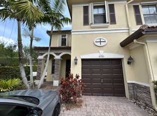 8785 NW 116th Ct, Doral, FL 33178