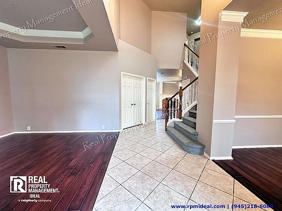 3rd image of 8801 Vernon Ct