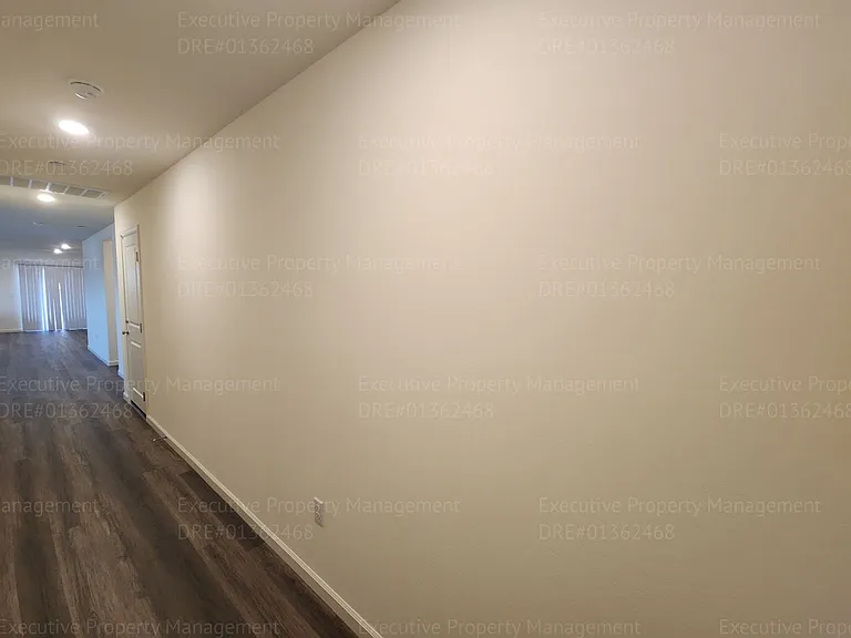 8921 Kemi St — Photo 6