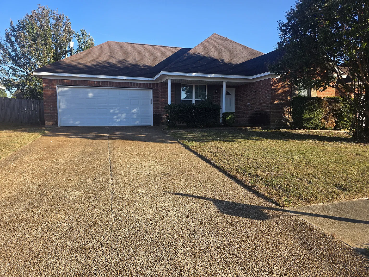 3 bed, 1390 sqft, $1,795 — Photo 1