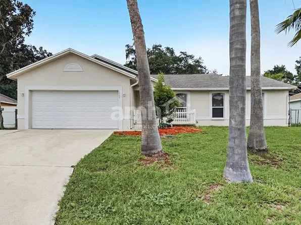 5882 Driftwood Dr, Winter Haven, FL 33884