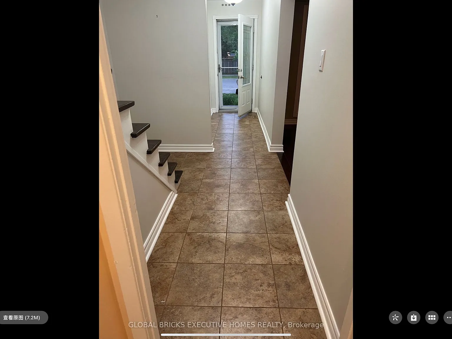 1 bed, $1,000 — Photo 3