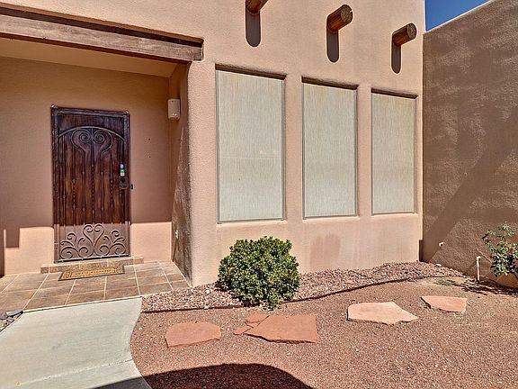 4th image of 1195 Warm Springs Ln