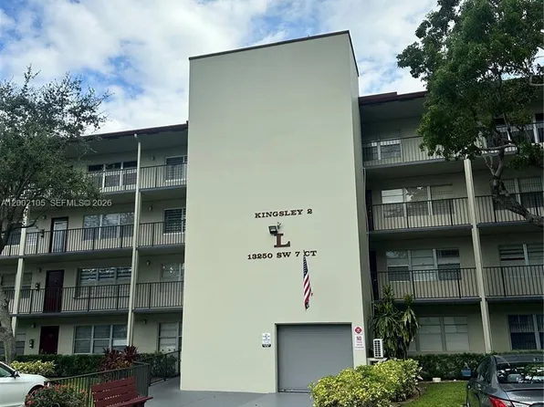 13250 SW 7th Ct APT 114L, Pembroke Pines, FL 33027