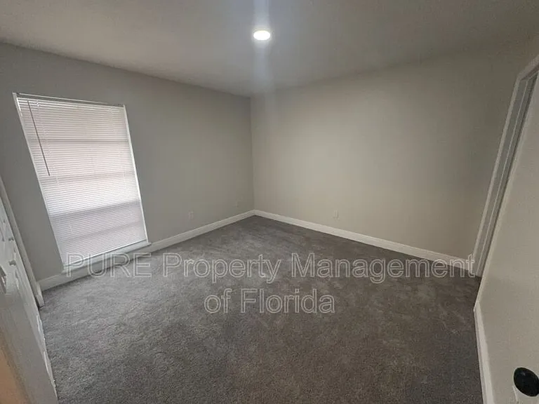 5485 SE 30th Pl #A — Photo 19