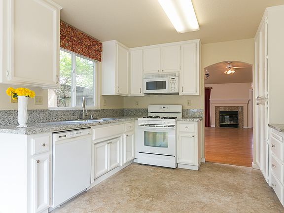 Leads to great room