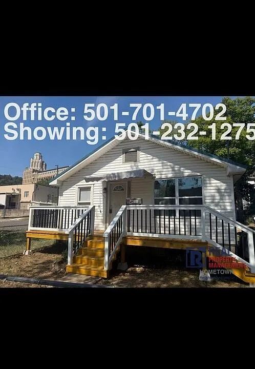 401 Spring St
