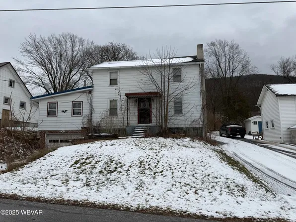130 E Arch St, Mill Hall, PA 17751