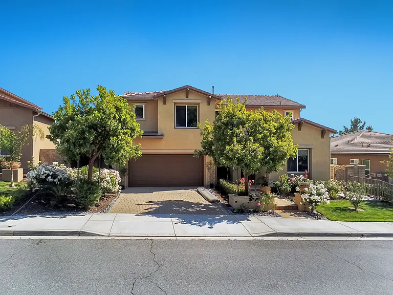 19410 Graham Ln — Photo 8