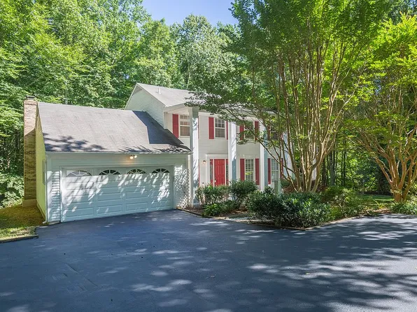 14439 Alps Dr, Woodbridge, VA 22193