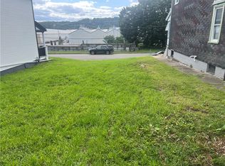 116 Park Rd, Ambridge, PA 15003