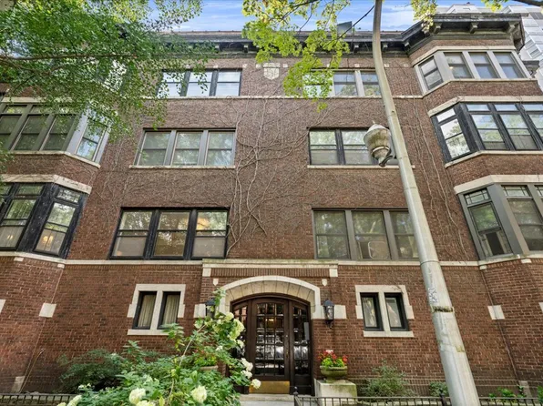 703 W Buena Ave #A, Chicago, IL 60613