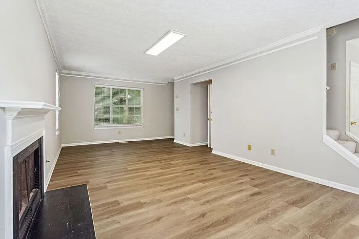 525 Abbotts Hill Ln — Photo 6