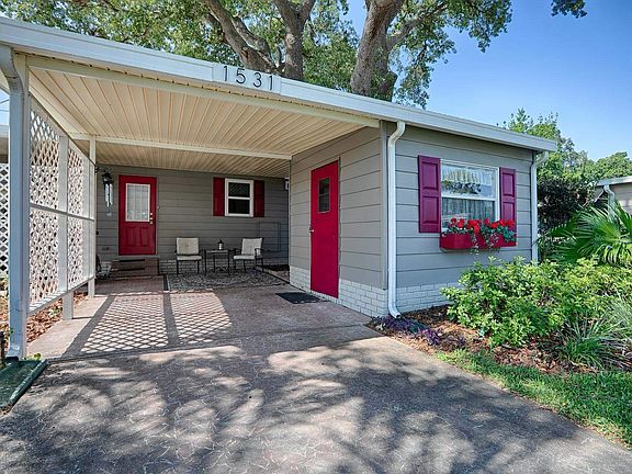 3rd image of 1531 W Schwartz Blvd