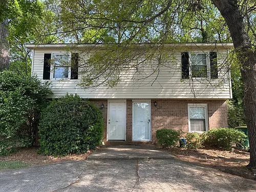 111 Sleepy Creek Dr Photo 1