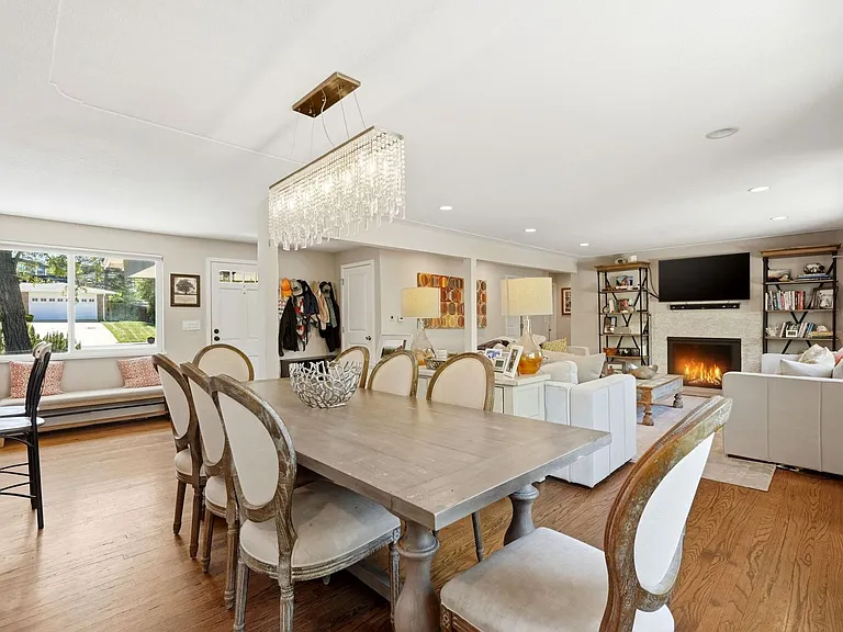 10235 W 33rd Ave — Photo 5