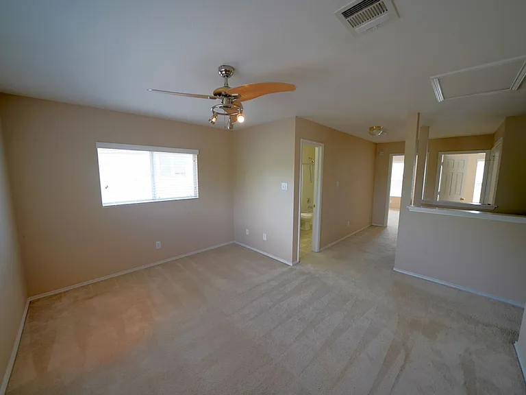 109 Willow Hl — Photo 18