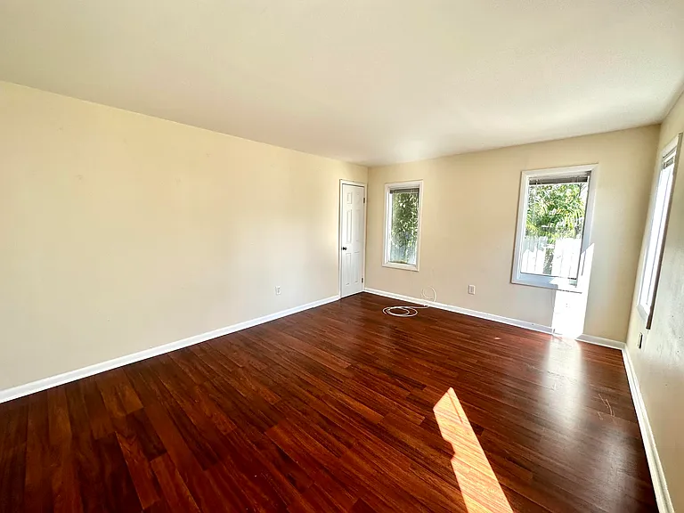 517 Kanuga Dr #3 — Photo 11