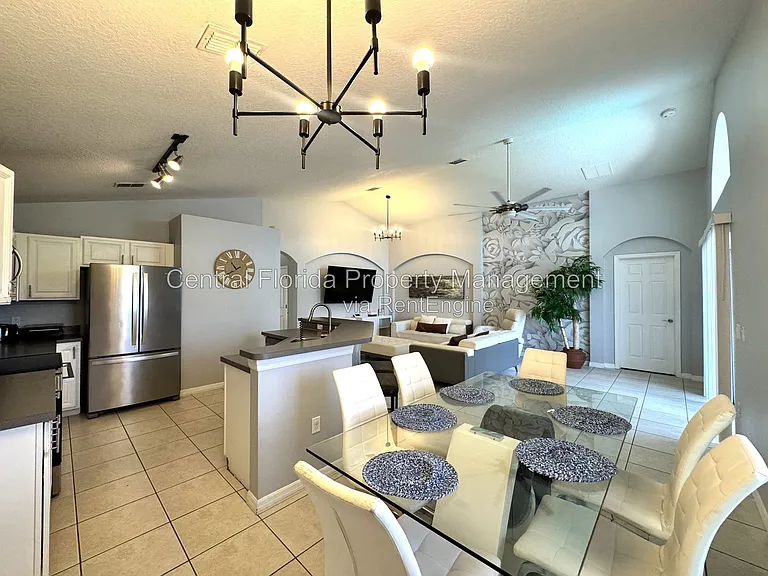 4775 Cumbrian Lakes Dr — Photo 5