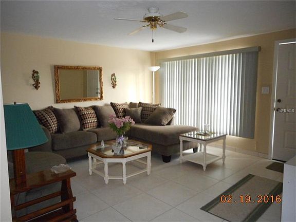 3rd image of 160 Concord Dr