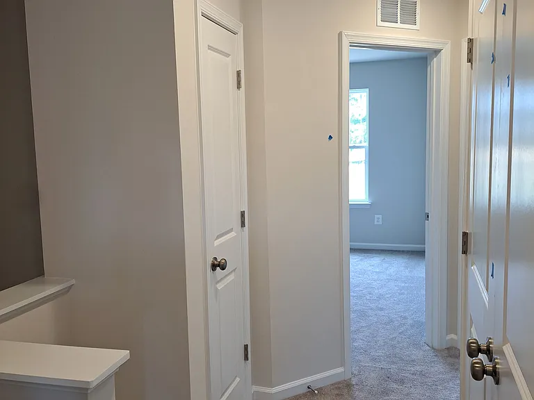 8737 Whitman Dr — Photo 11