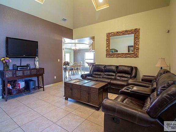 3rd image of 4053 Westland Dr